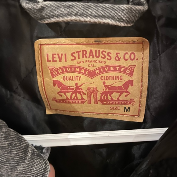 Levi Sherpa Jean Jacket - Picture 3 of 10